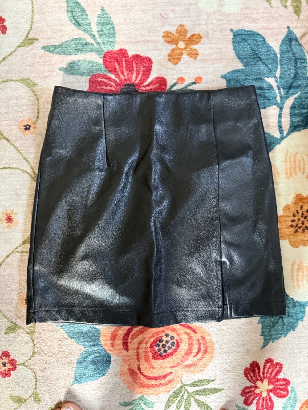 NWT Wild Fable Faux Leather Mini Skirt size 8